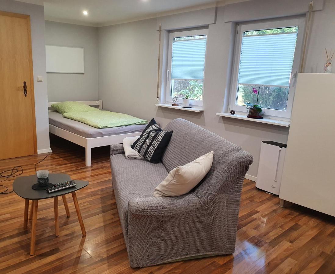 Ferienwohnung Haiber - Remseck Remseck am Neckar ภายนอก รูปภาพ