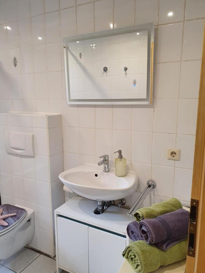 Ferienwohnung Haiber - Remseck Remseck am Neckar ภายนอก รูปภาพ