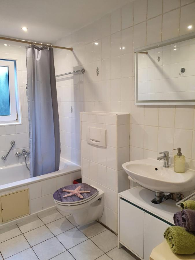 Ferienwohnung Haiber - Remseck Remseck am Neckar ภายนอก รูปภาพ